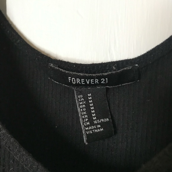 Vintage Forever 21 Stretchy Skater Dress With Snap Details - Picture 2 of 2